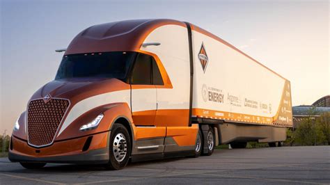 Semi .